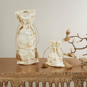 6 Sachet 5x7 + 6 Wine Bottle Bags 6x15 in Silver or Gold foil print, 100% Cotton